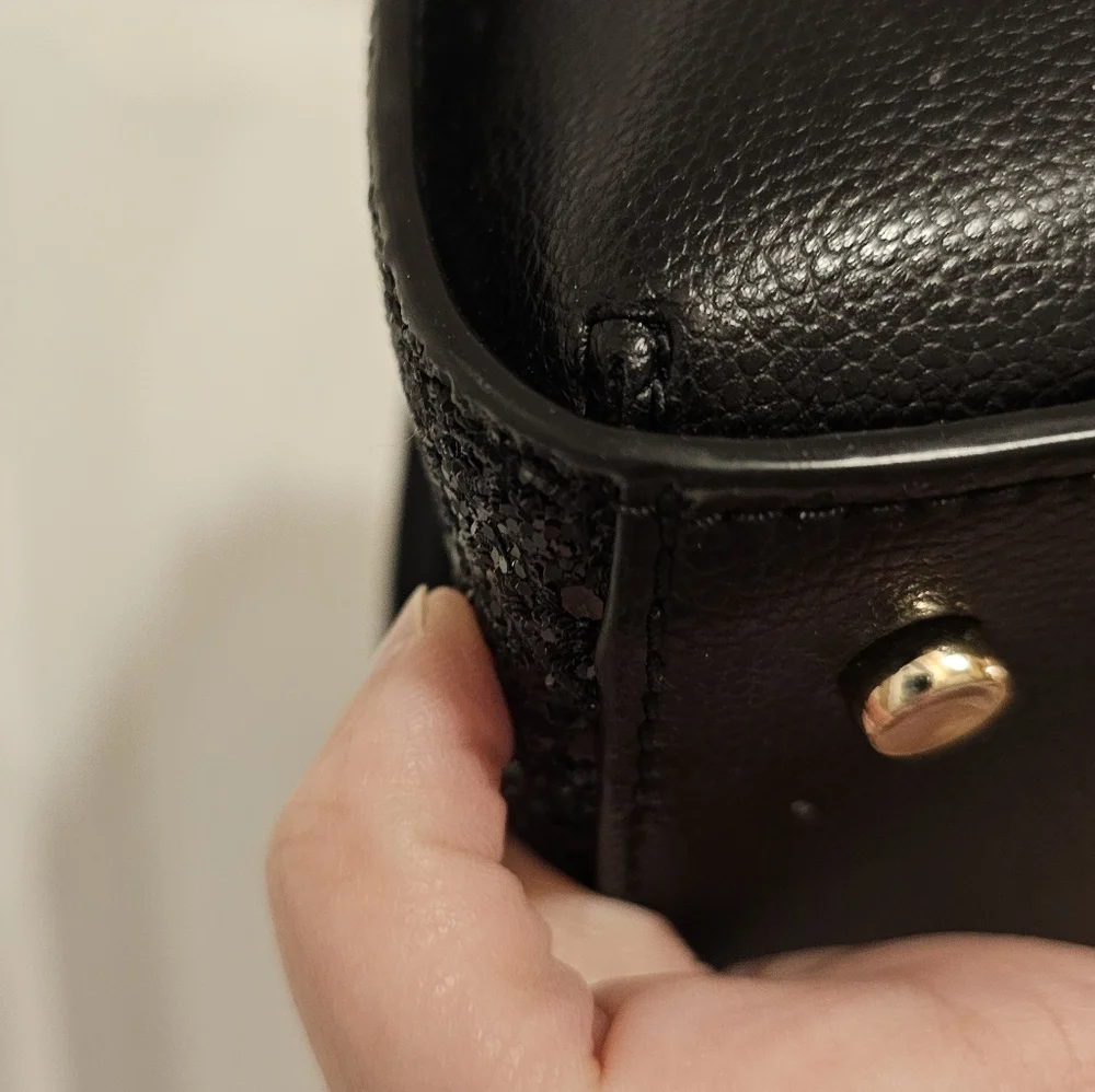 Kate Spade EUC Laurel Way Glitter Mini Riley Crossbody - Black